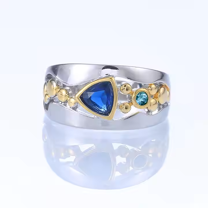 Vintage Blue Crystal Ring - PlumOnyx