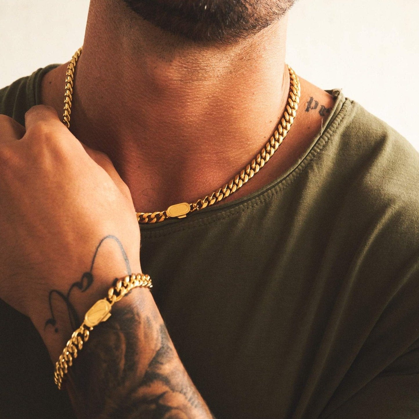 Cuban Non-tarnish  Stainless Steel Bracelet - PlumOnyx