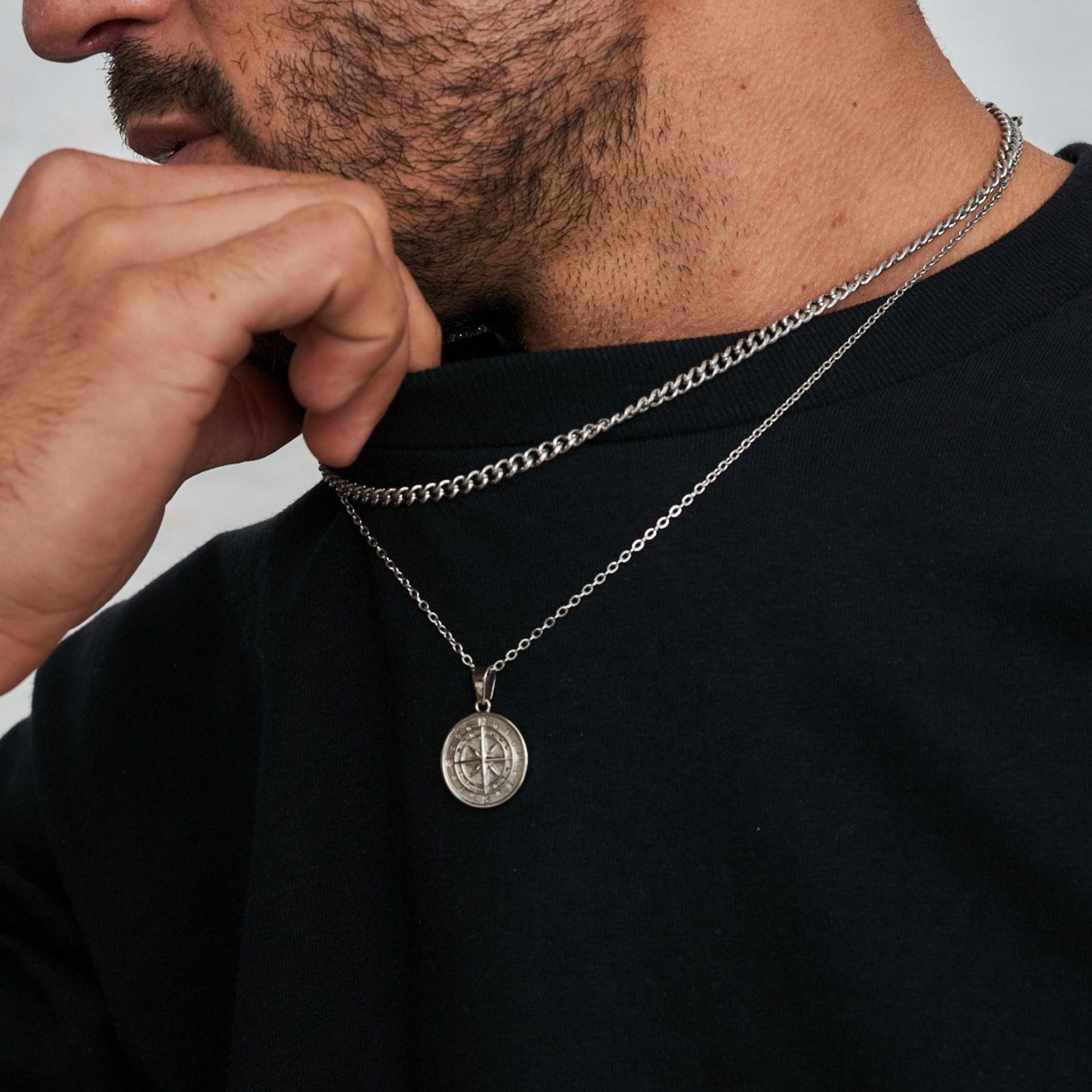 18K Gold Plated Compass North Star Stainless Steel Men's Anchor Necklace - PlumOnyx