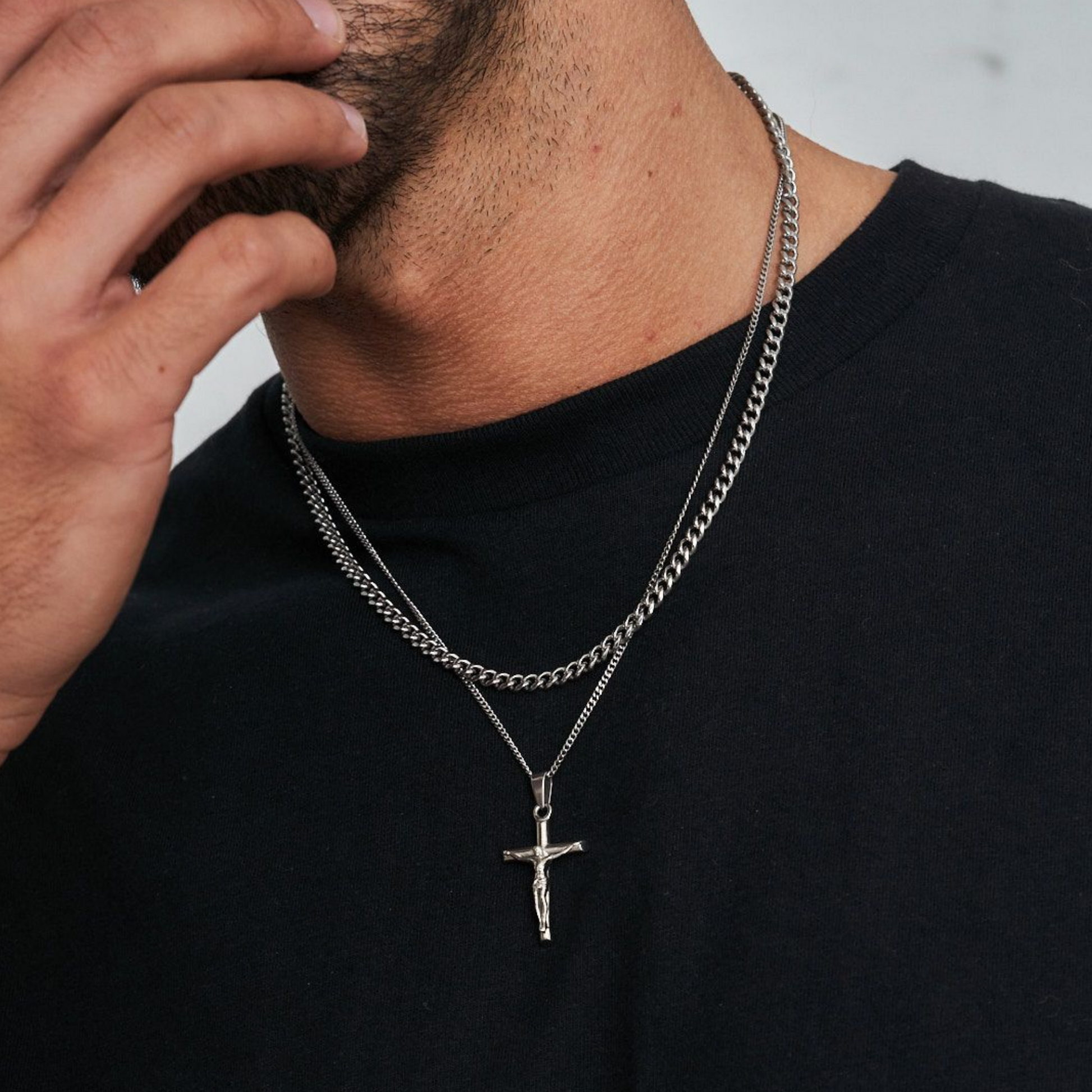 18K Gold Plated Compass North Star Stainless Steel Men's Anchor Necklace - PlumOnyx