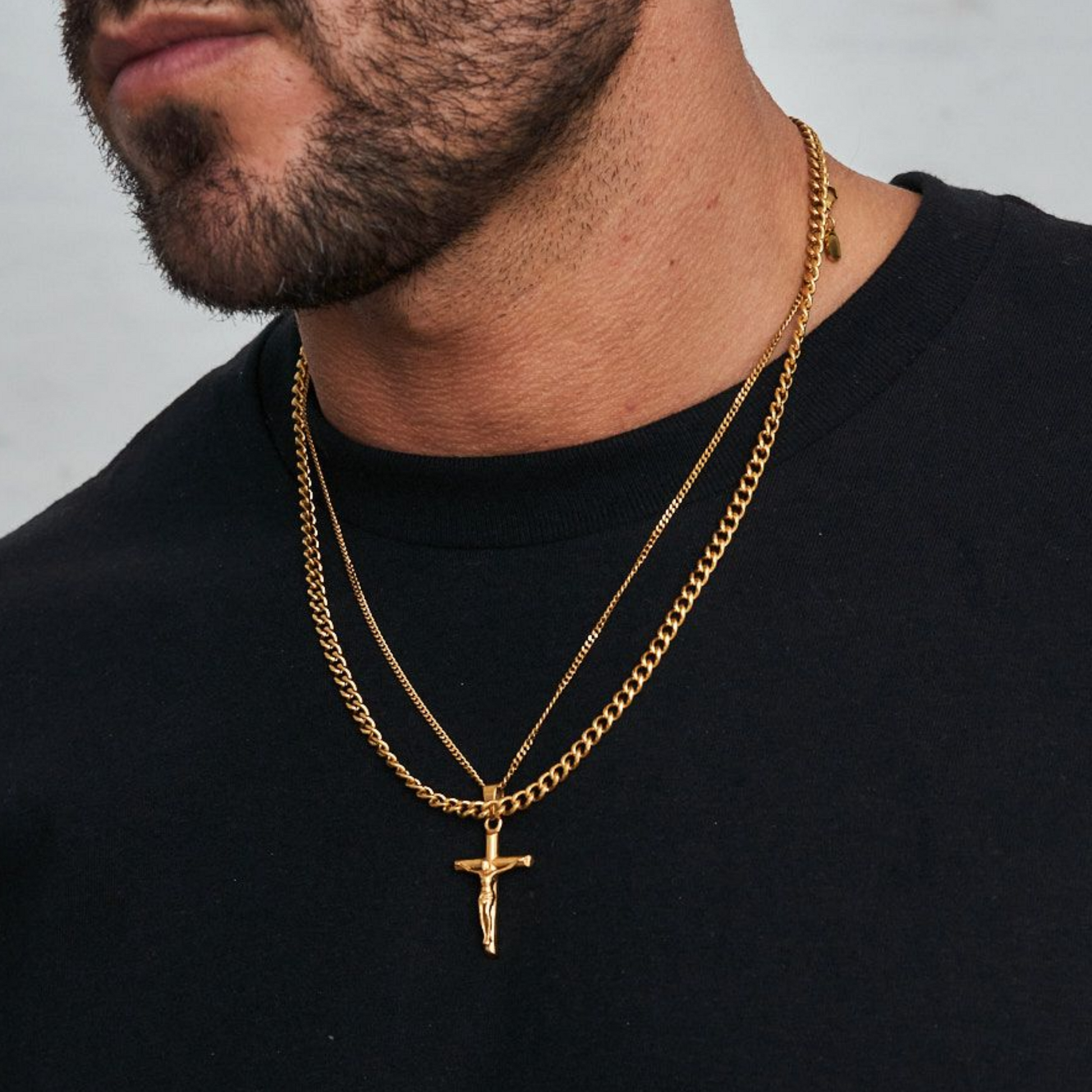 18K Gold Plated Compass North Star Crucifix Necklace Stainless Steel - PlumOnyx