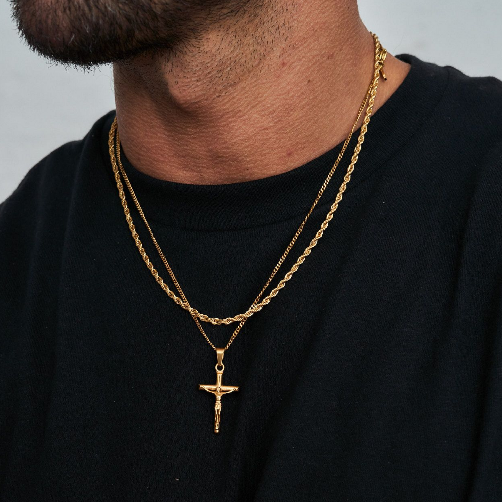 18K Gold Plated Compass North Star Crucifix Necklace Stainless Steel - PlumOnyx