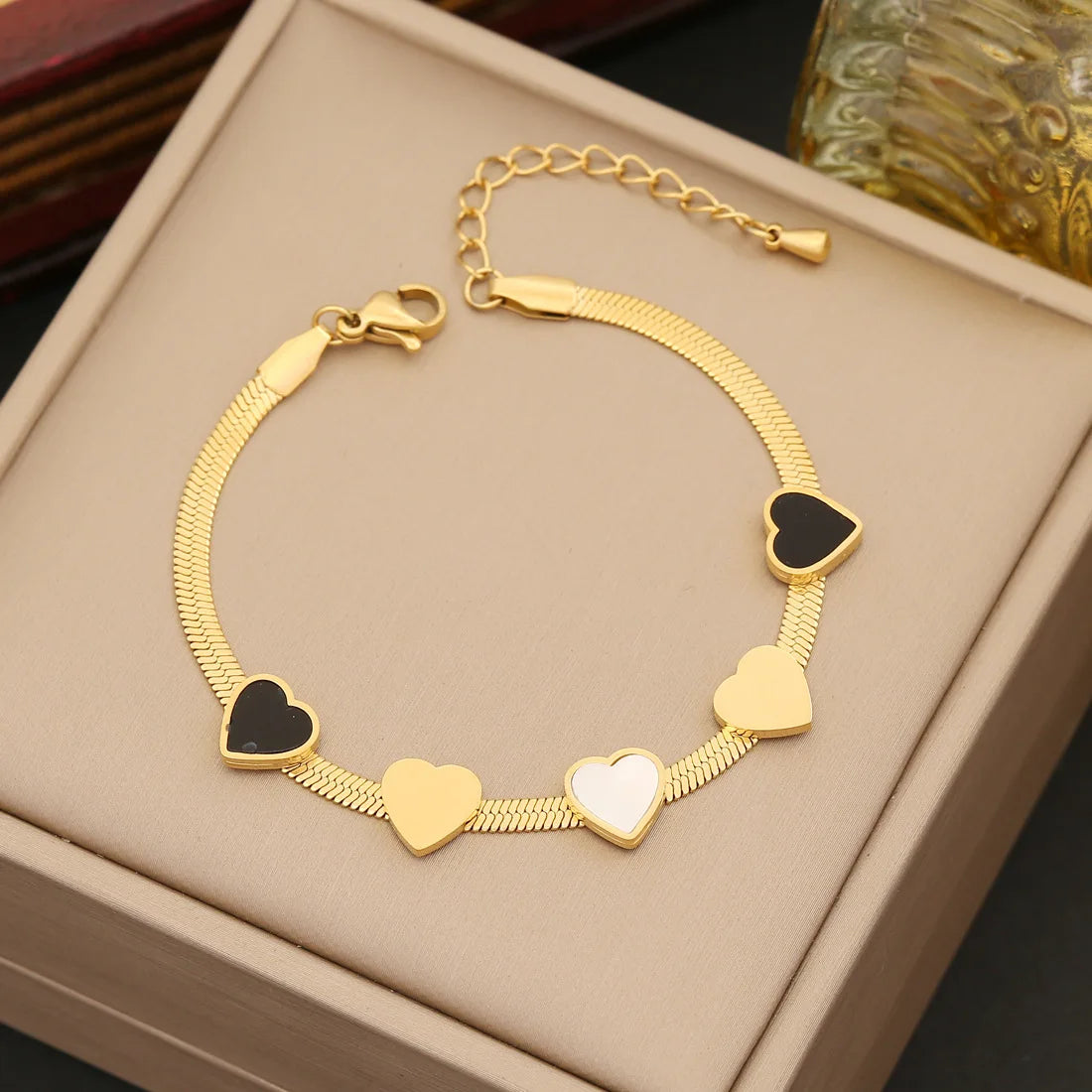 3 Pcs Set 316L Stainless Steel 18k Gold Plated Black White Heart Jewelry Set - PlumOnyx