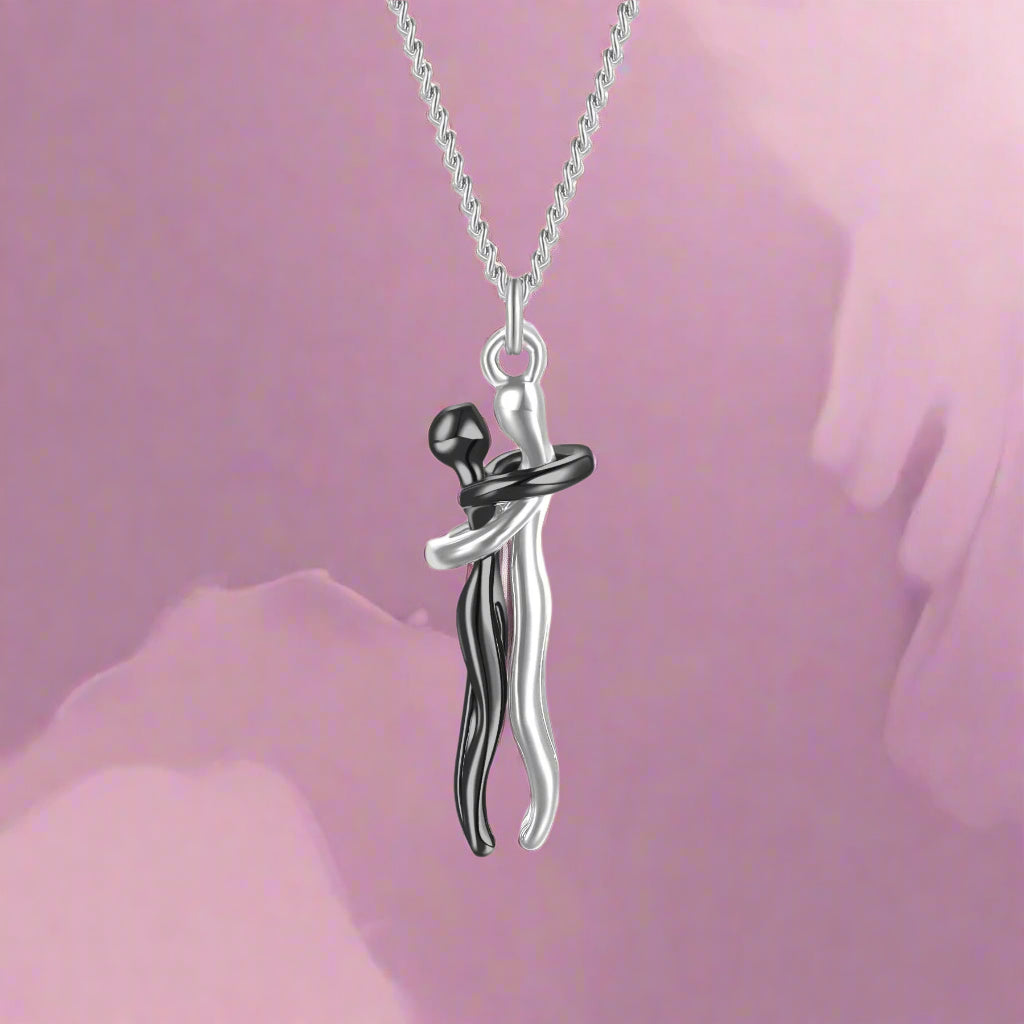 18k Gold Embrace Charm Necklace – Couple Chain Choker - PlumOnyx