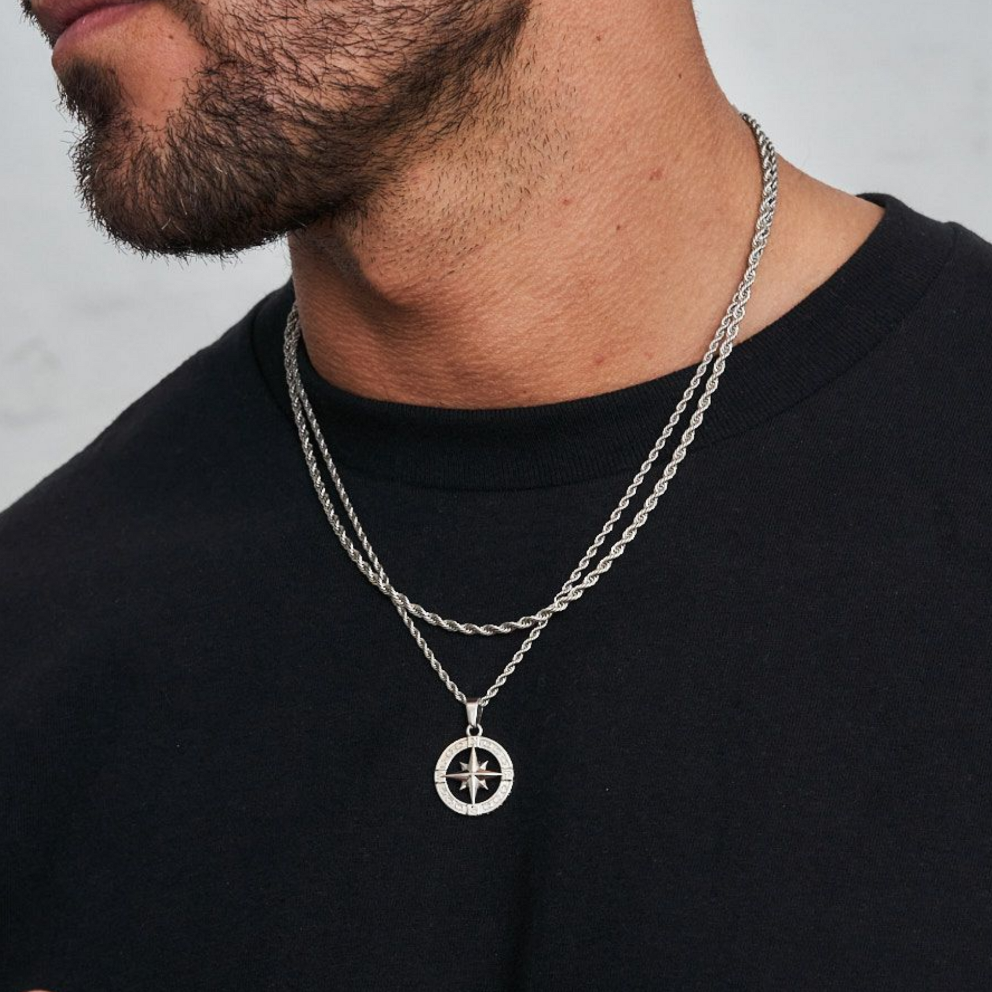 18K Gold Plated Compass North Star Stainless Steel Men's Anchor Necklace - PlumOnyx