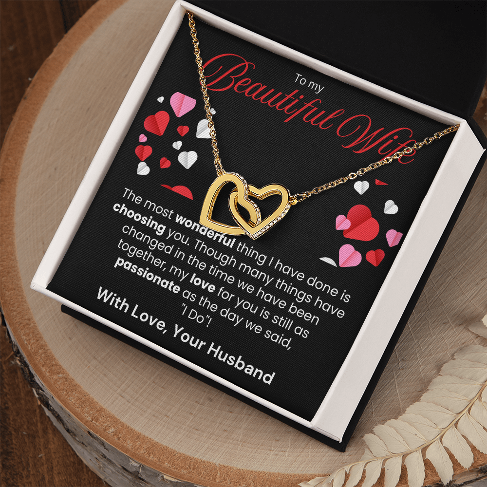 To My Beautiful Wife Interlocking Hearts Necklace - PlumOnyx