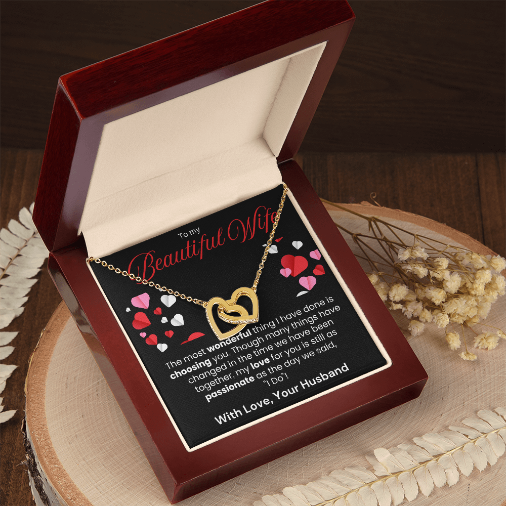 To My Beautiful Wife Interlocking Hearts Necklace - PlumOnyx