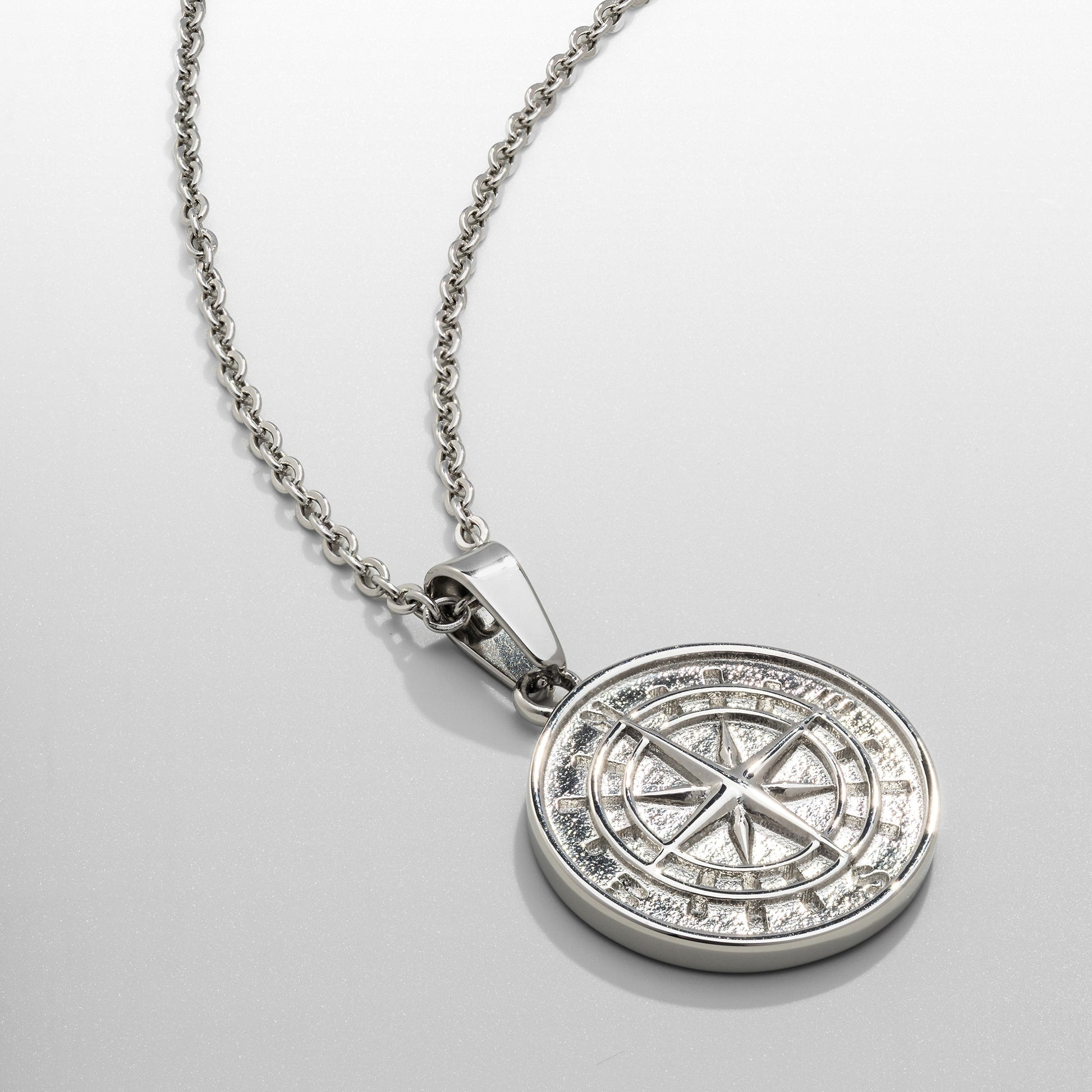 Compass Pendant Chain Silver - PlumOnyx