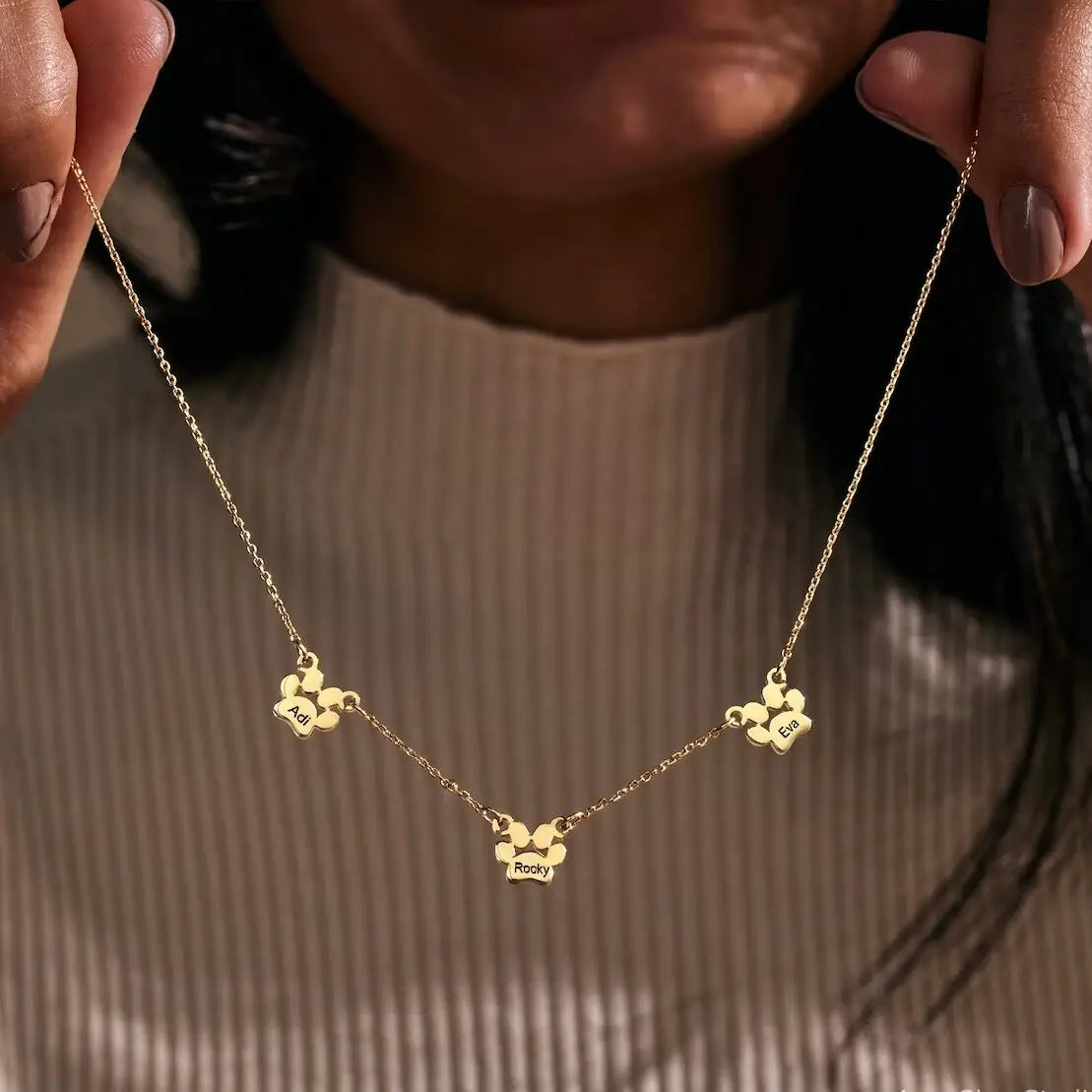 Personalized Charm Paw Print Name Necklace – 18K Gold Stainless Steel - PlumOnyx